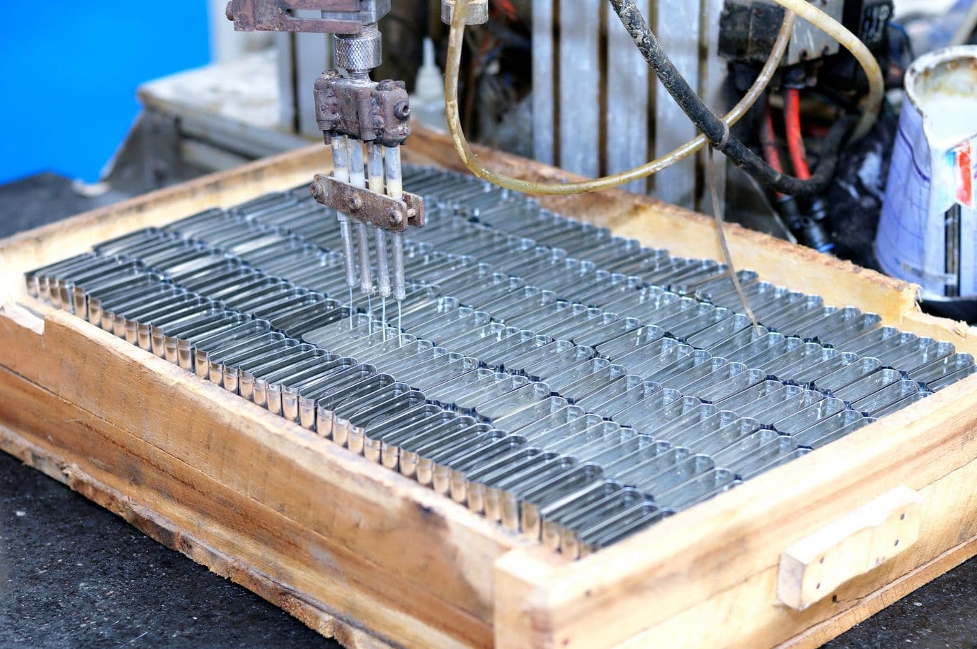 Automated metalworking machine producing precision components for verified manufacturers